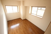 シャルマンヴィル新宮