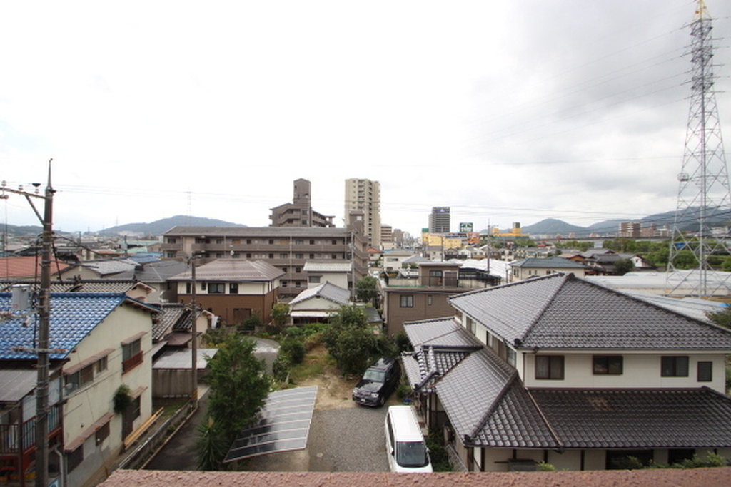 (13/23) ※別号室の写真となります。