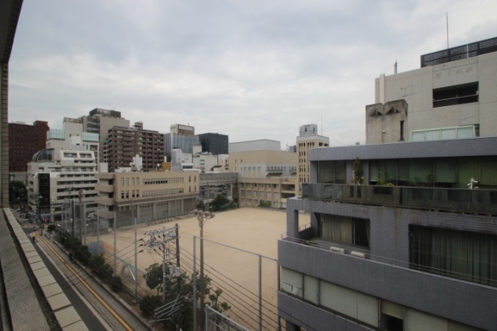 (10/26) 眺望 (10/26) 眺望