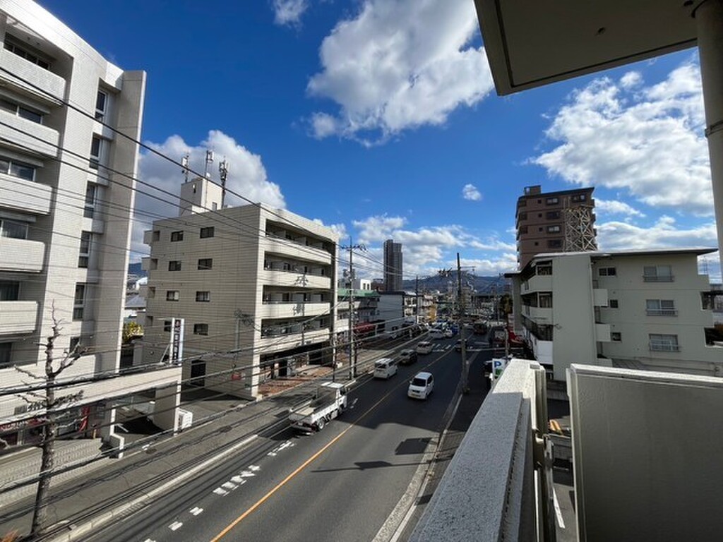 (12/25) 眺望 (12/25) 眺望