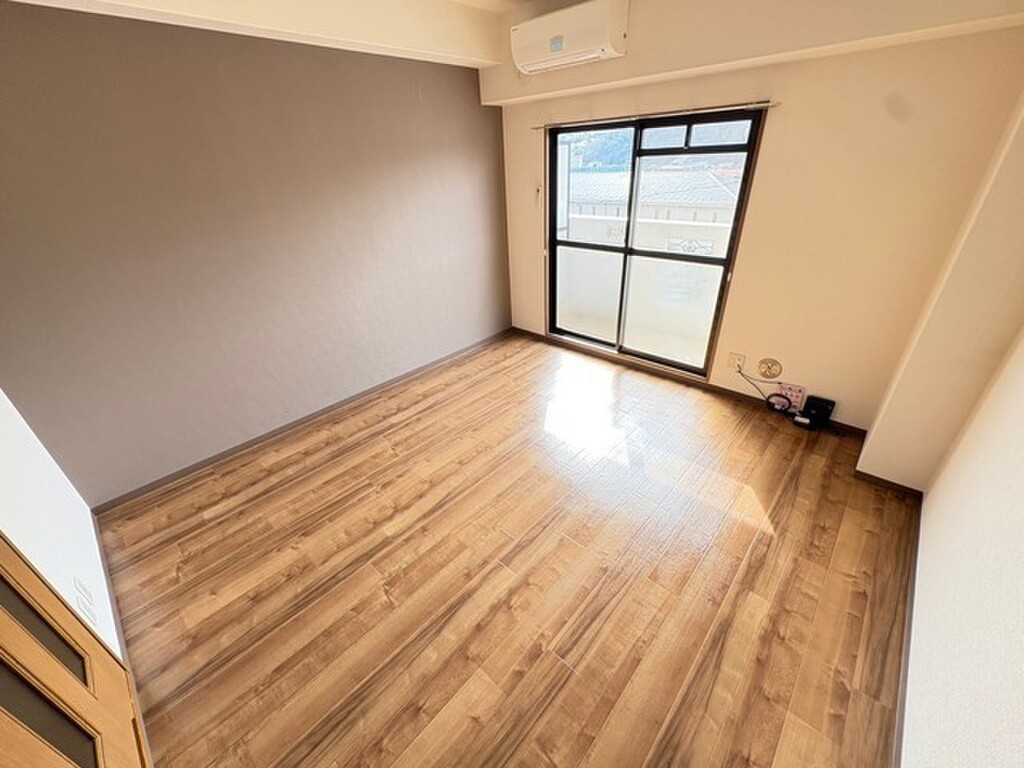 (13/28) 居室・リビング