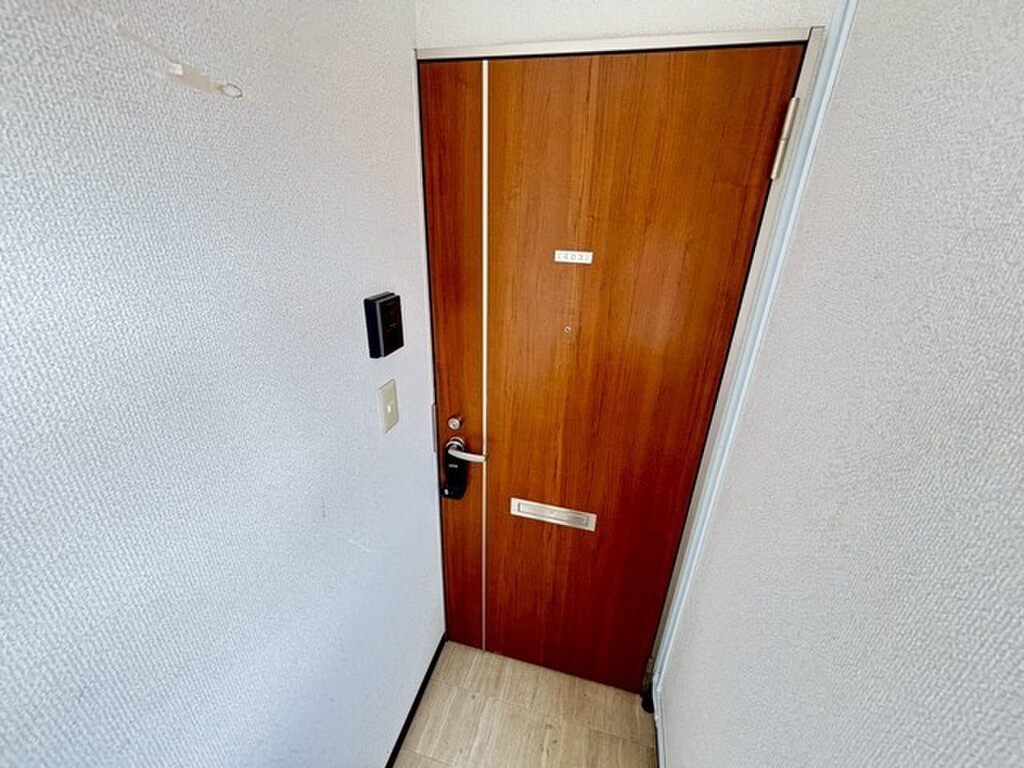 (16/25) 玄関 (16/25) 玄関