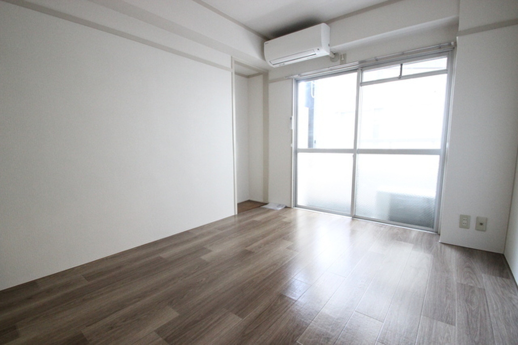 (15/29) 居室・リビング