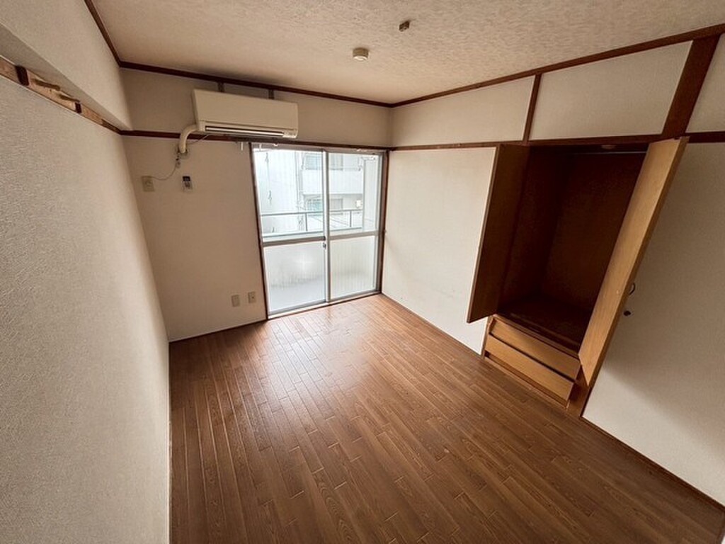 (13/26) 居室・リビング (13/26) 居室・リビング