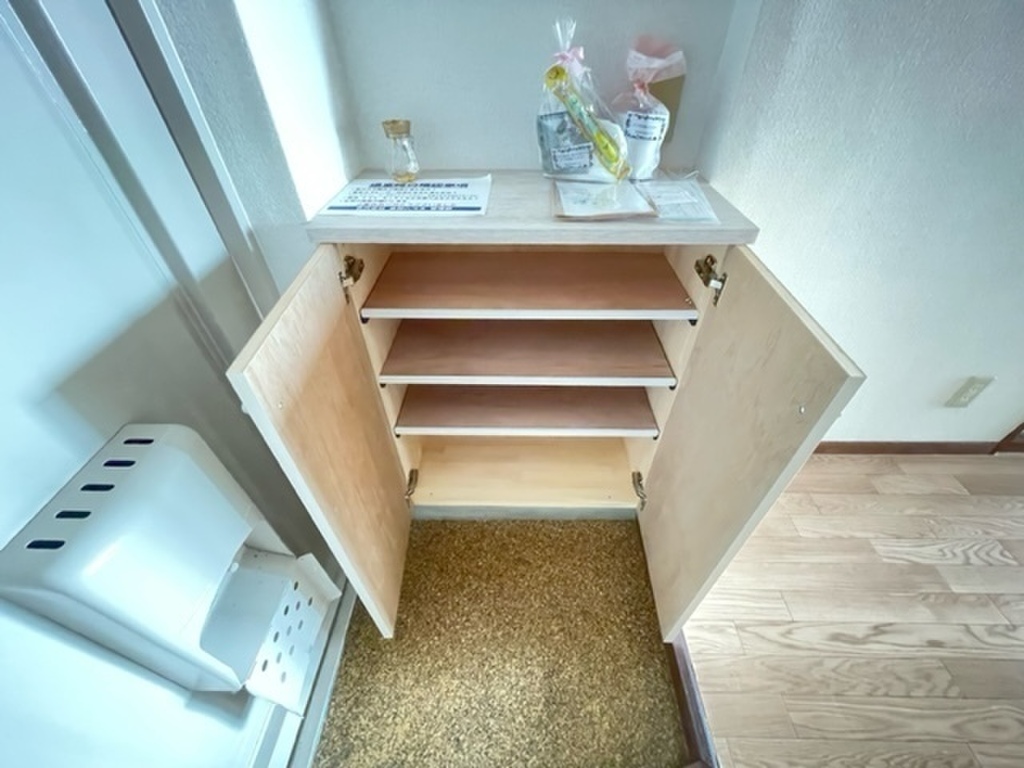 (15/27) 玄関 (15/27) 玄関