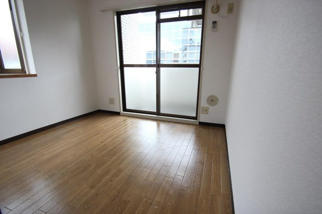 (2/26) 他号室の写真です (2/26) 他号室の写真です