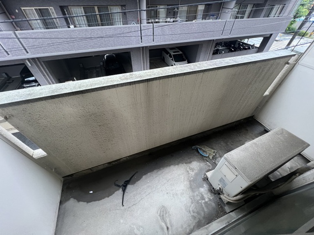 (14/26) バルコニー