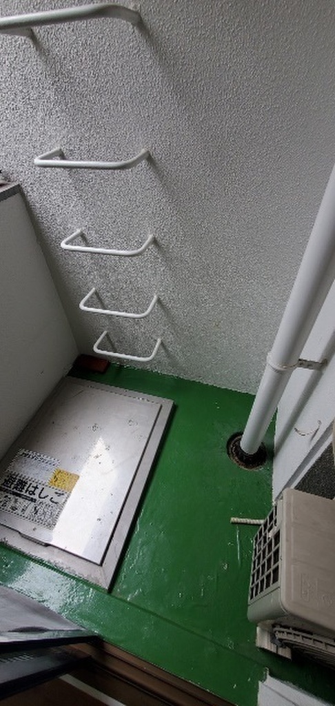 (10/21) バルコニー (10/21) バルコニー