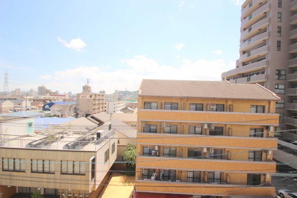 (13/24) 眺望 (13/24) 眺望