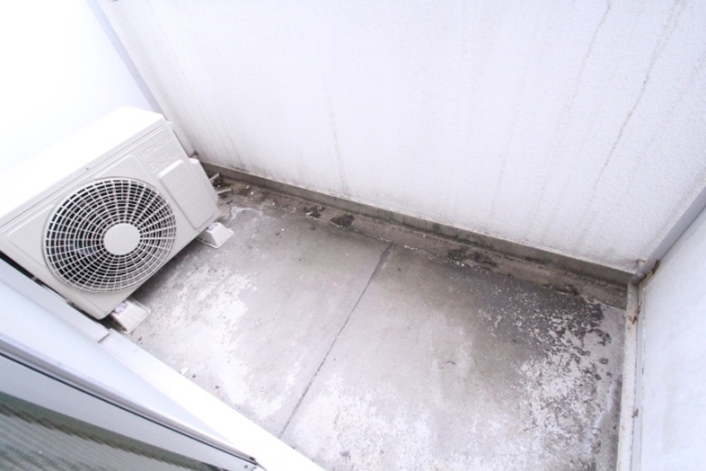 (10/23) バルコニー (10/23) バルコニー