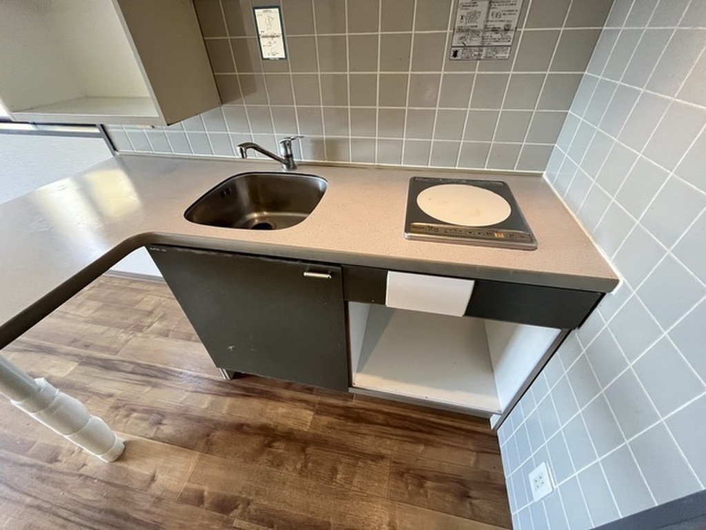 (16/26) キッチン