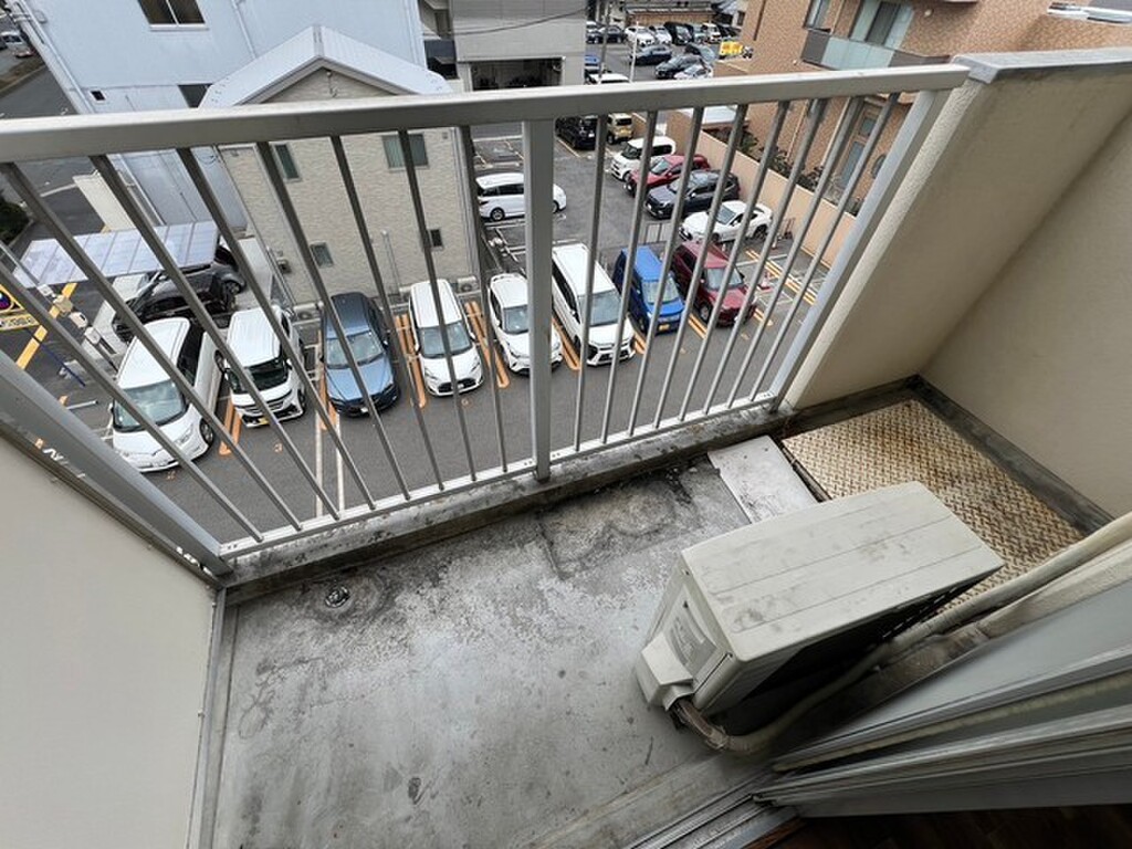 (12/28) バルコニー