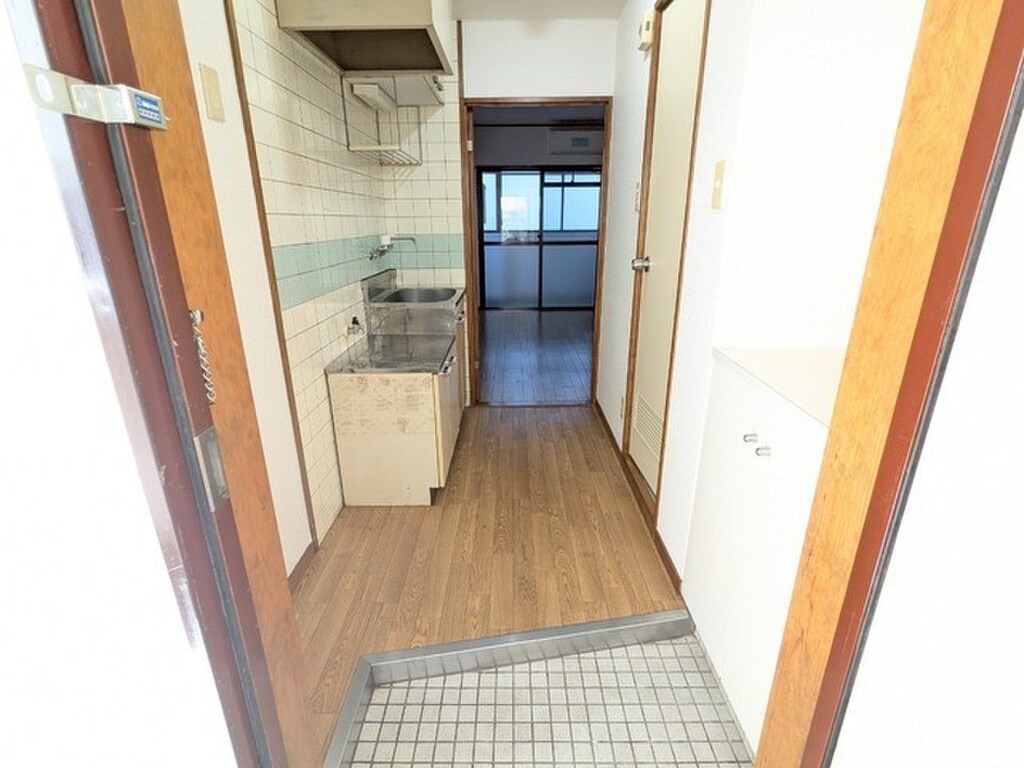 (9/29) 玄関 (9/29) 玄関