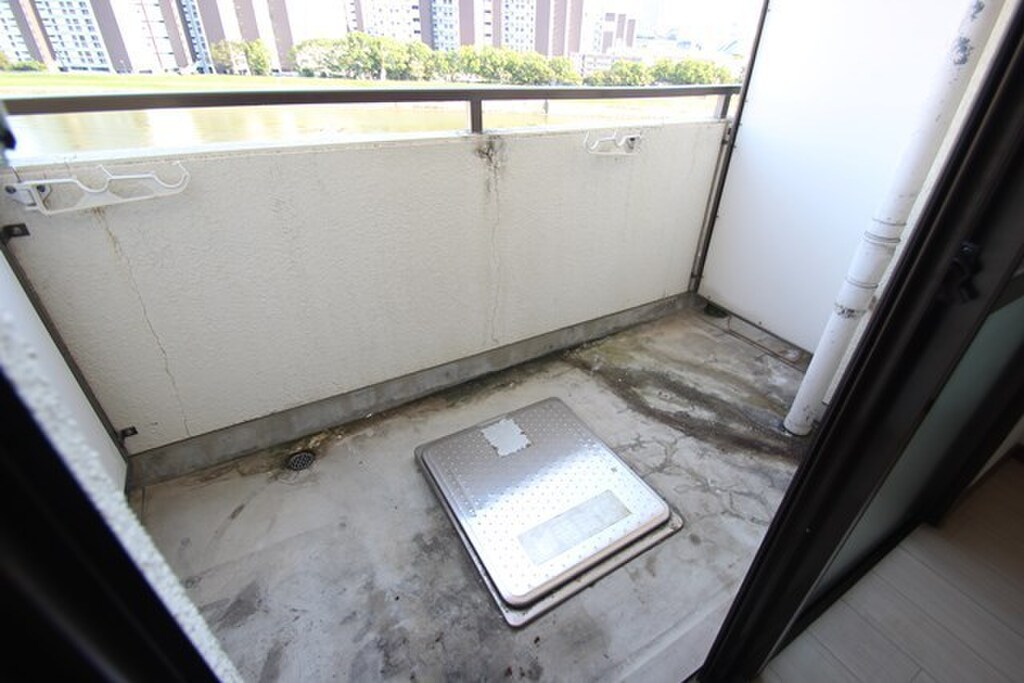 (12/30) バルコニー