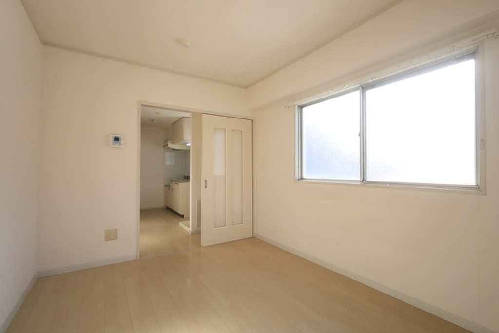 (2/26) 居室・リビング (2/26) 居室・リビング