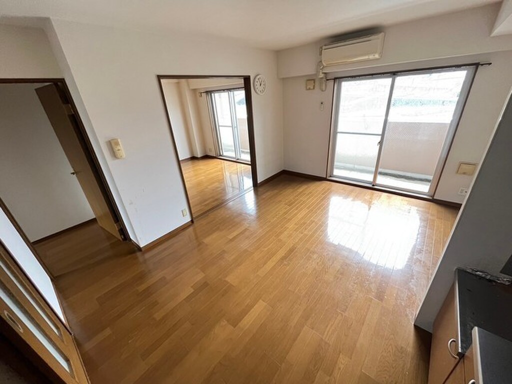 (12/32) 居室・リビング