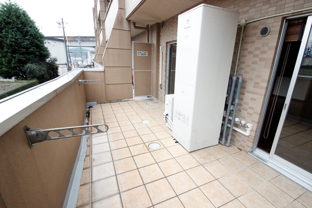 (18/33) バルコニー