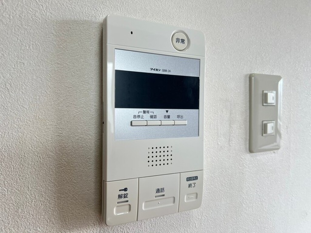 (8/28) インターフォン (8/28) インターフォン