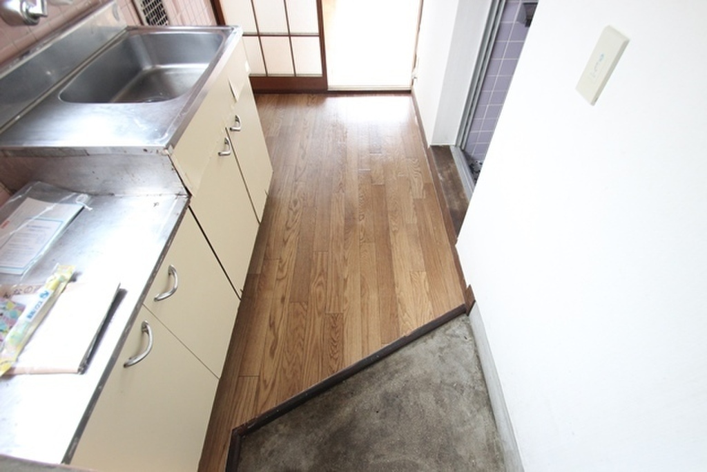 (6/26) 玄関 (6/26) 玄関