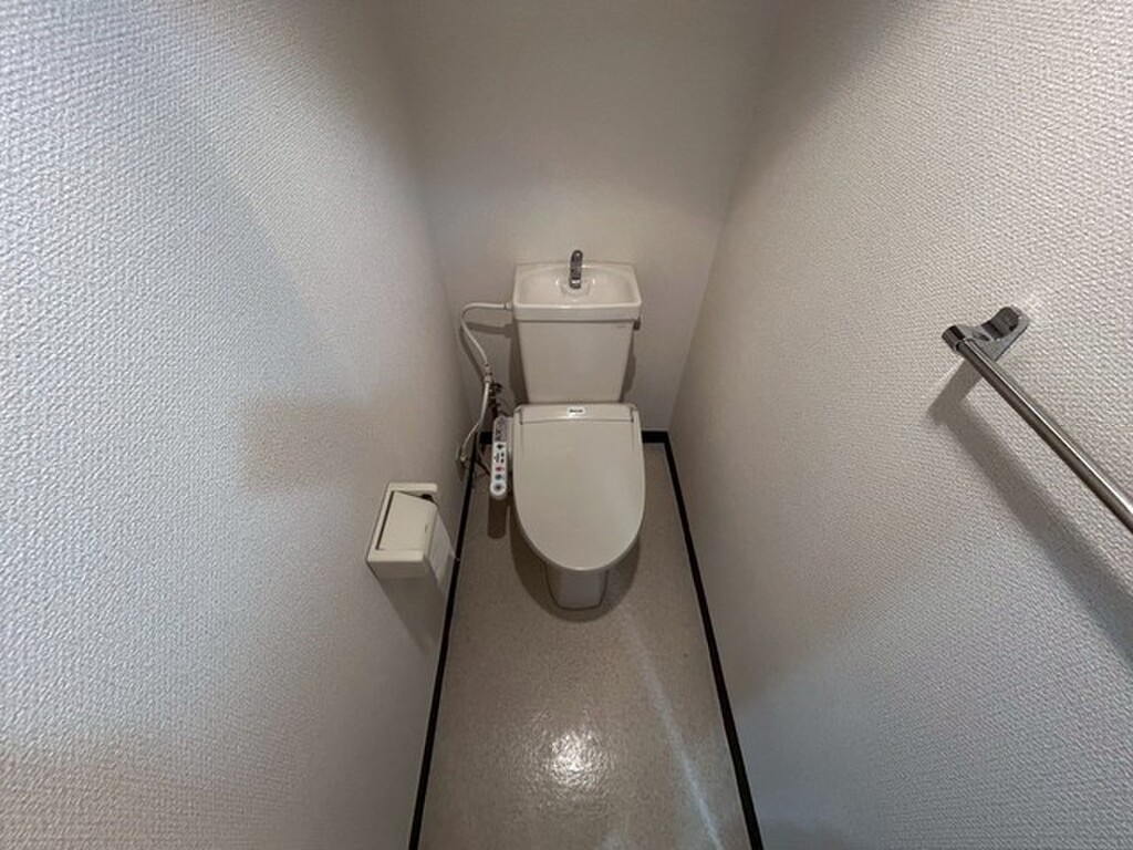 (5/34) トイレ (5/34) トイレ