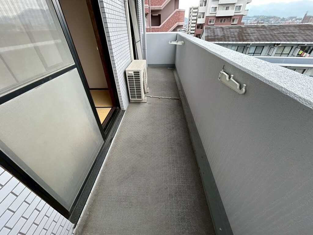 (13/34) バルコニー (13/34) バルコニー