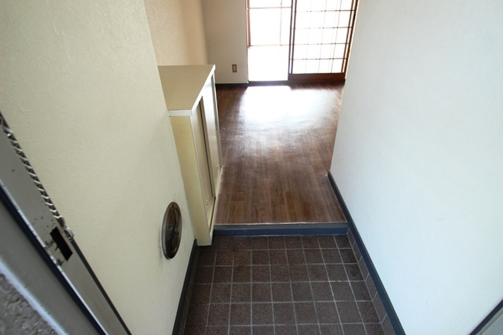 (5/34) 玄関 (5/34) 玄関