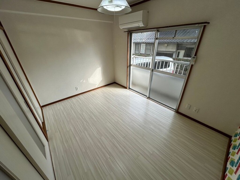 (2/25) 居室・リビング