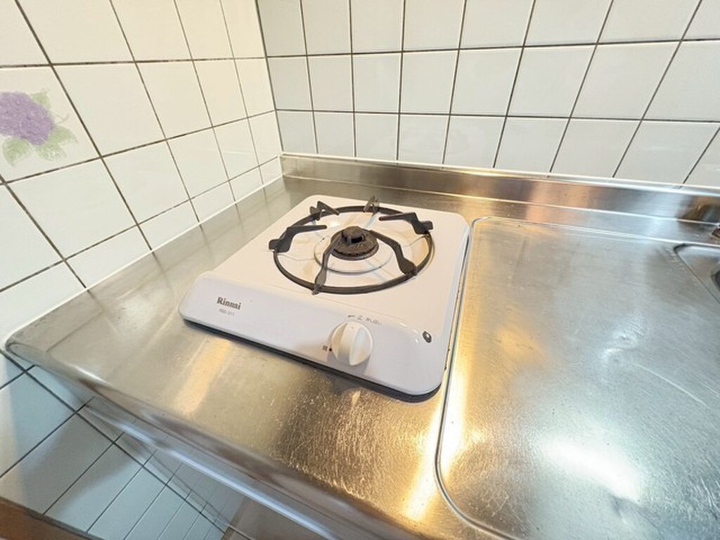 (16/28) キッチン