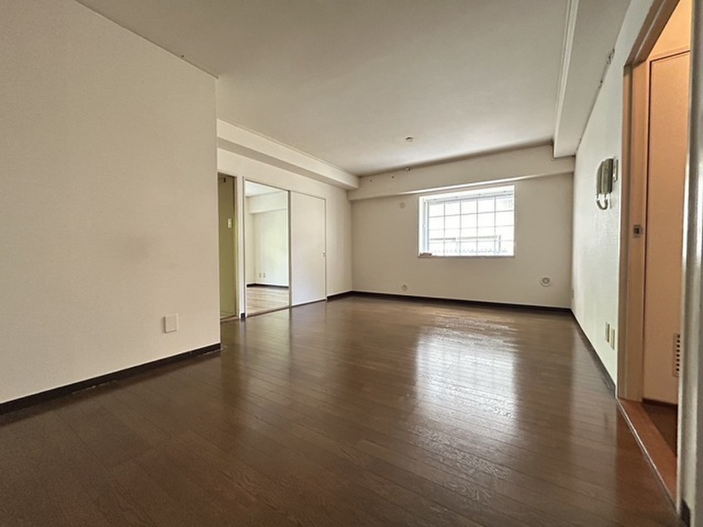 (2/27) 居室・リビング (2/27) 居室・リビング