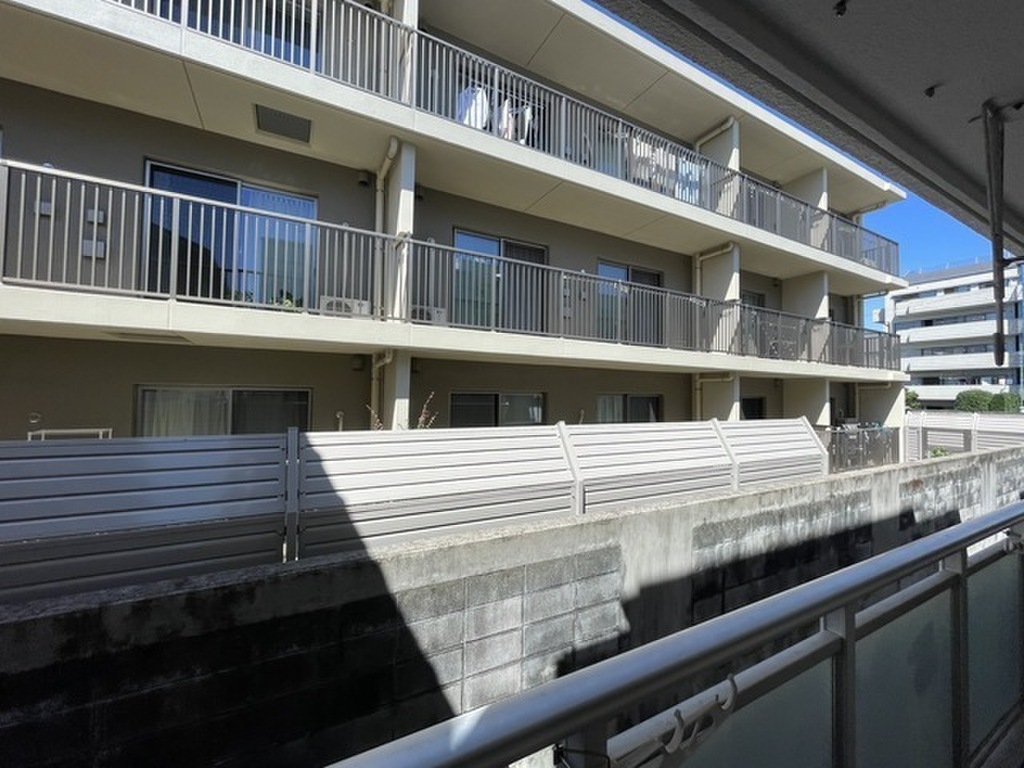 (13/25) 眺望 (13/25) 眺望