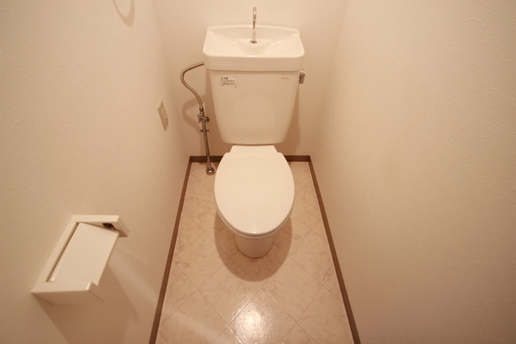 (5/25) トイレ (5/25) トイレ