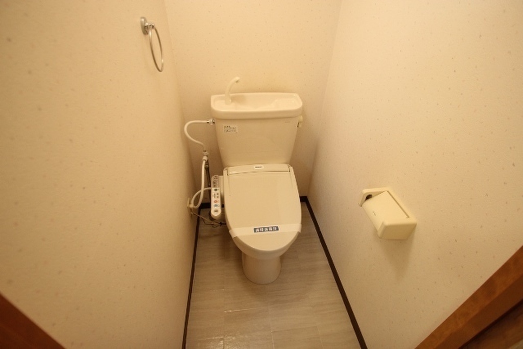 (5/28) トイレ (5/28) トイレ