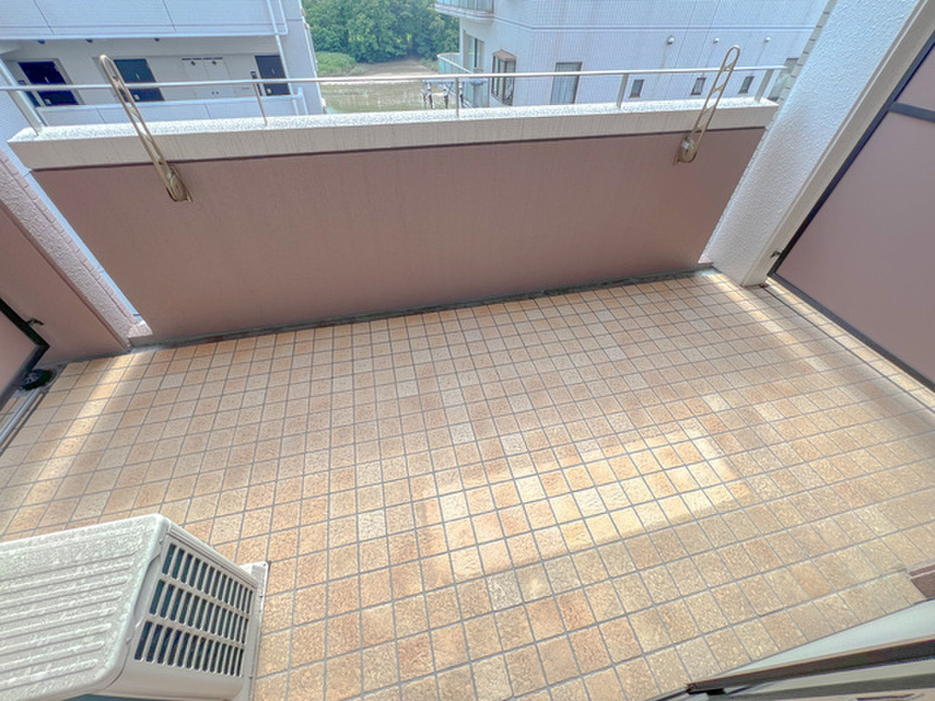 (12/26) バルコニー