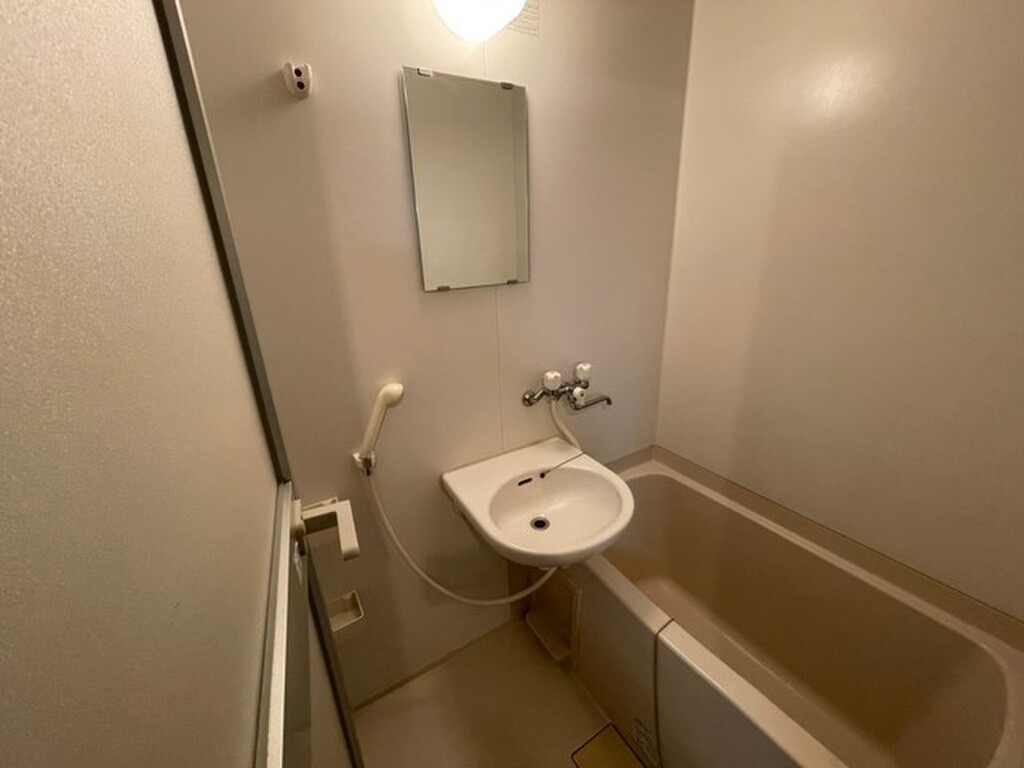 (4/24) バス (4/24) バス