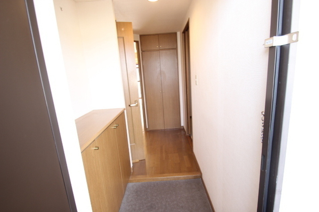 (12/24) 玄関 (12/24) 玄関