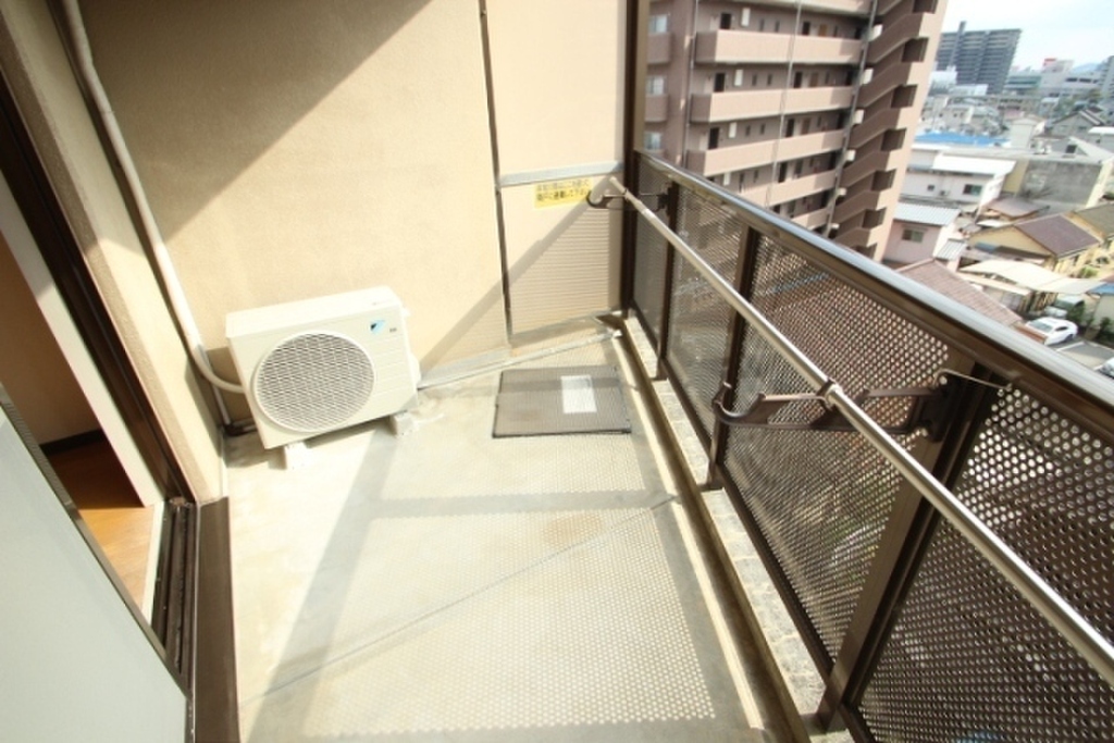 (13/26) バルコニー (13/26) バルコニー