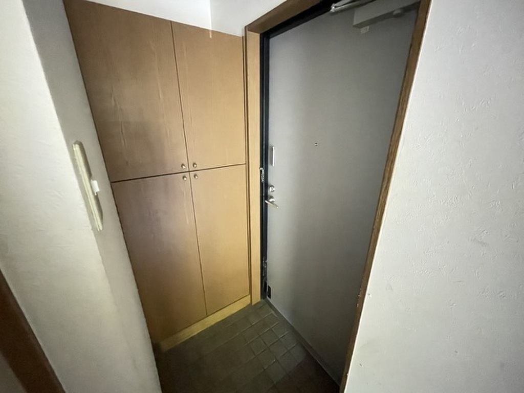 (10/26) 玄関 (10/26) 玄関