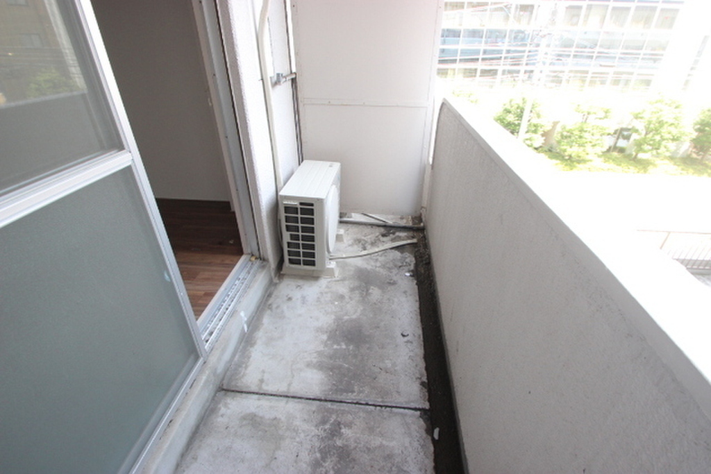 (9/24) バルコニー (9/24) バルコニー