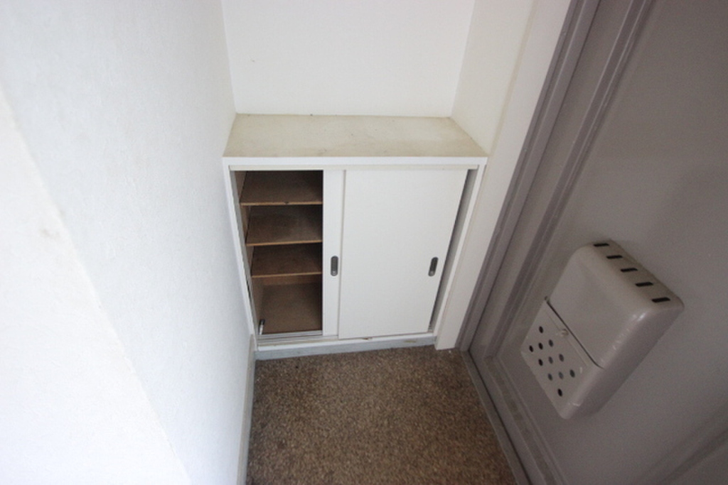 (3/26) 玄関 (3/26) 玄関