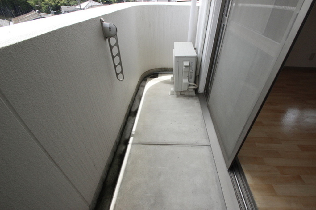 (13/26) バルコニー