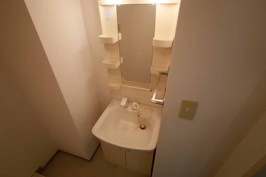 (6/27) 洗面所 (6/27) 洗面所