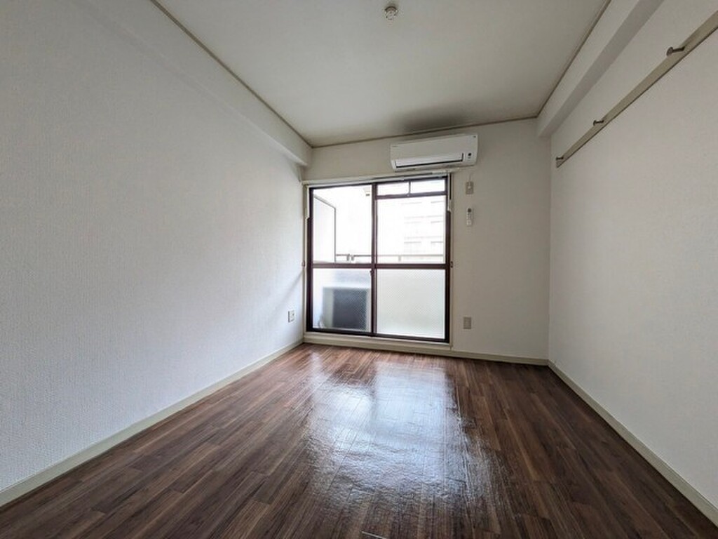 (2/28) 居室・リビング (2/28) 居室・リビング