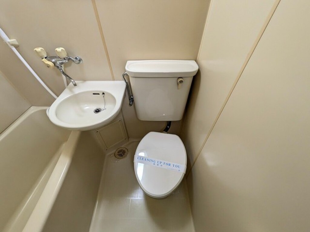 (5/28) トイレ (5/28) トイレ