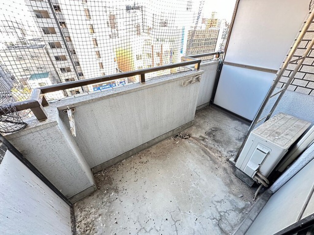 (9/27) バルコニー