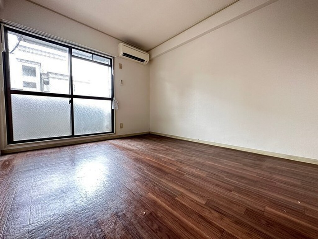 (13/27) 居室・リビング