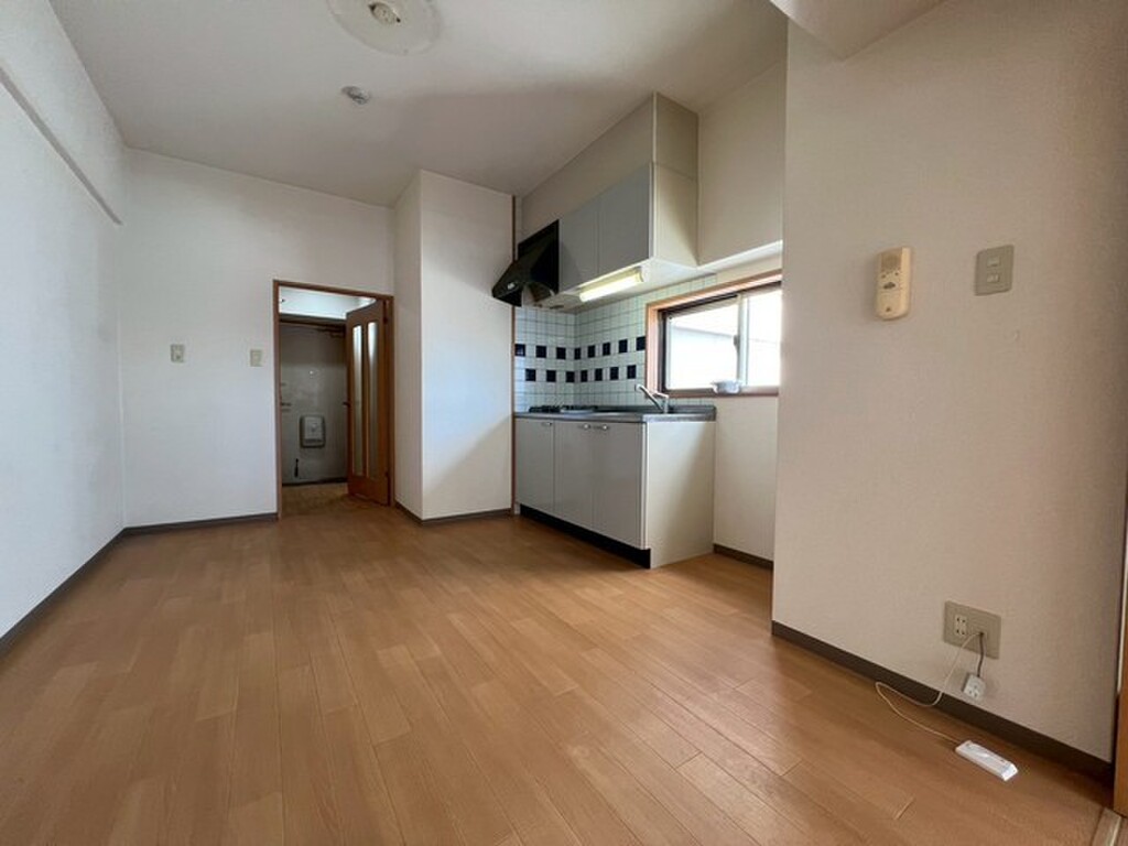 (15/27) 居室・リビング