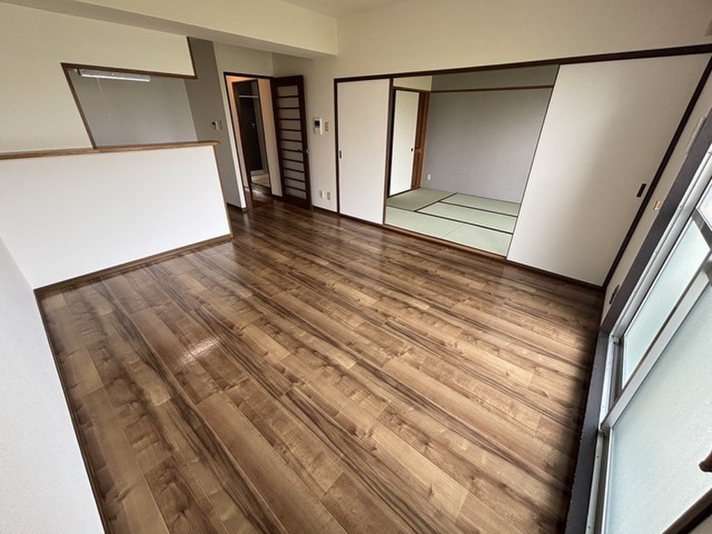 (13/25) 居室・リビング