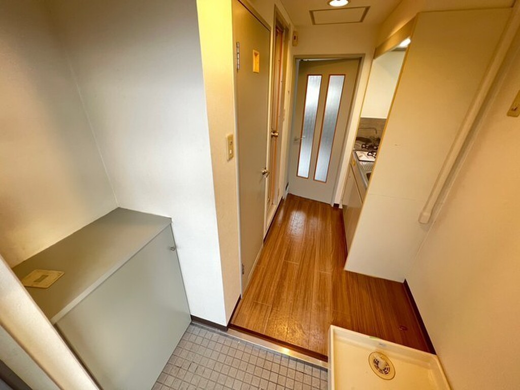 (14/30) 下駄箱 (14/30) 下駄箱