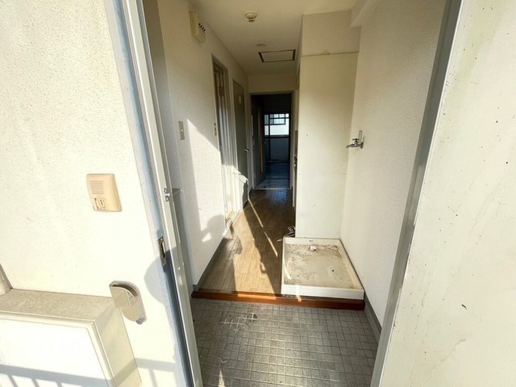 (16/31) 室内洗濯機置場 (16/31) 室内洗濯機置場