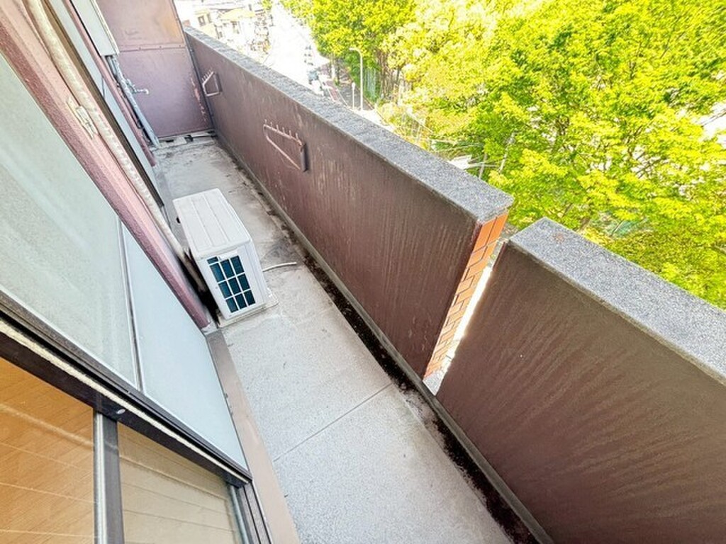 (11/27) バルコニー